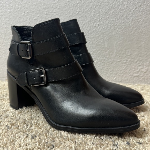 Franco Sarto Buck Ankle Booties, size 7.5M - Picture 3 of 15